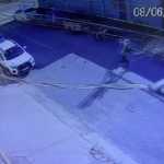 Agência de veículos em Contagem é atingida por tiros após confusão; veja vídeo