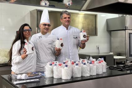 Produção de queijo tipo Camembert em aula de BH