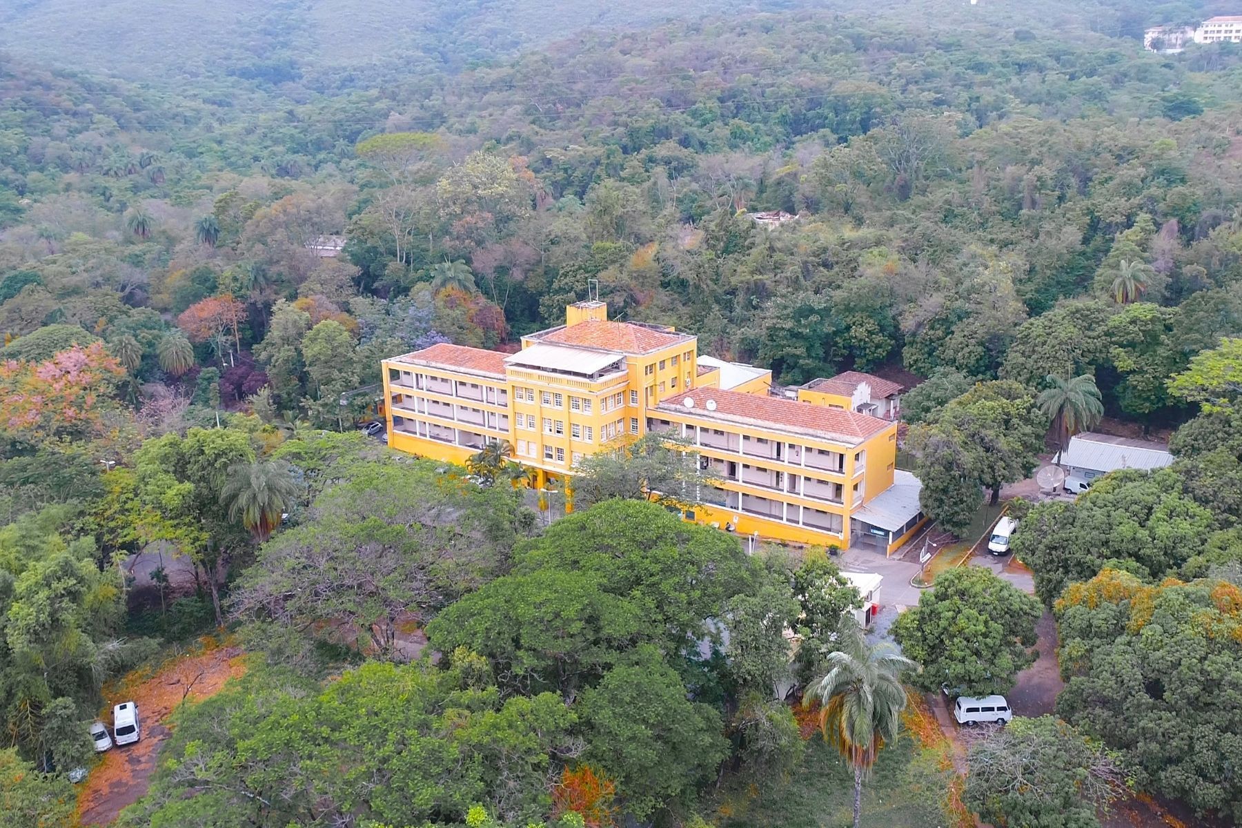 Hospital de BH alerta para avanço das queimadas e reforça ações de prevenção em área verde