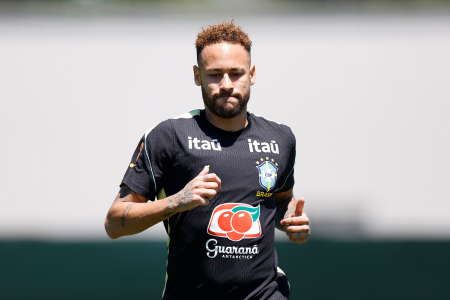 Neymar em treino da Seleção Brasileira durante a Copa do Mundo