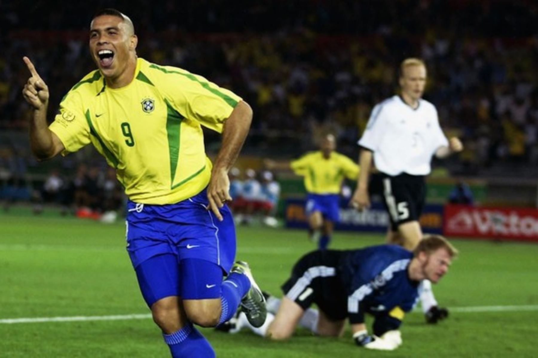 Com eliminação da Alemanha, Brasil se mantém como único pentacampeão mundial