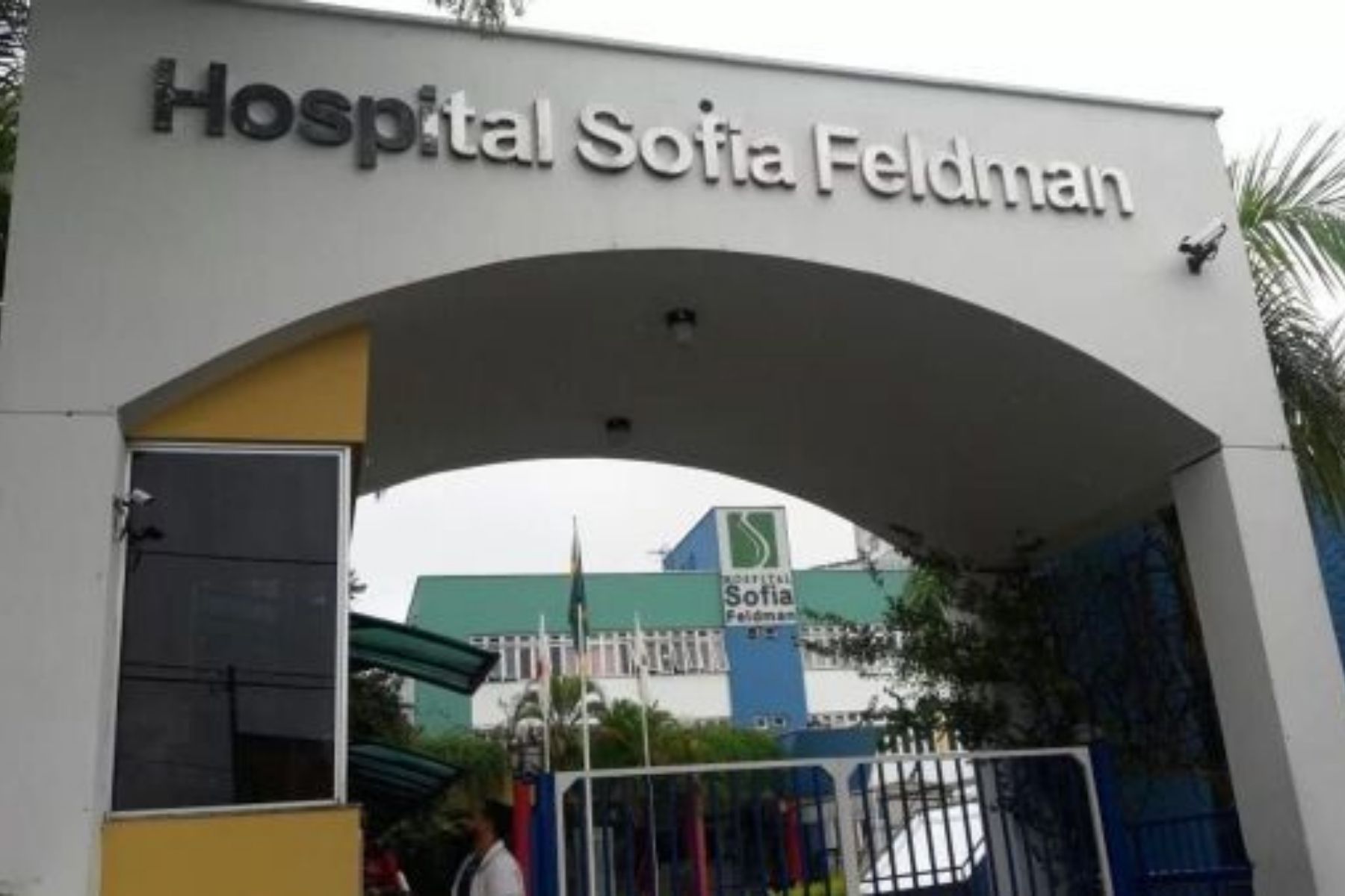 Maternidade nega desassistência em caso de bebê que caiu no chão após parto