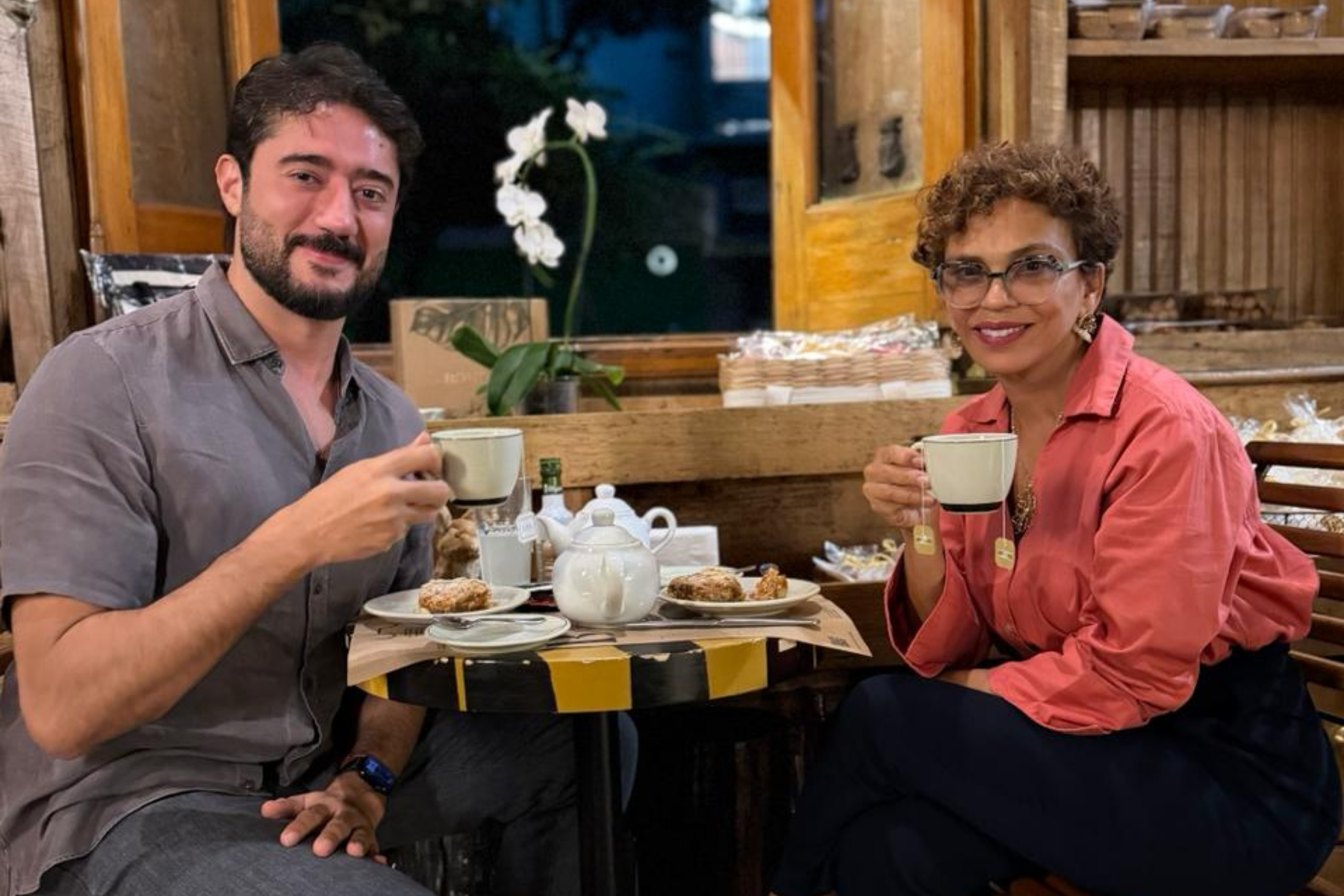 Gabriel Azevedo e Marília Campos intensificam parceria