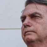 Jair Bolsonaro deve ser mantido em prisão domiciliar por problemas de saúde