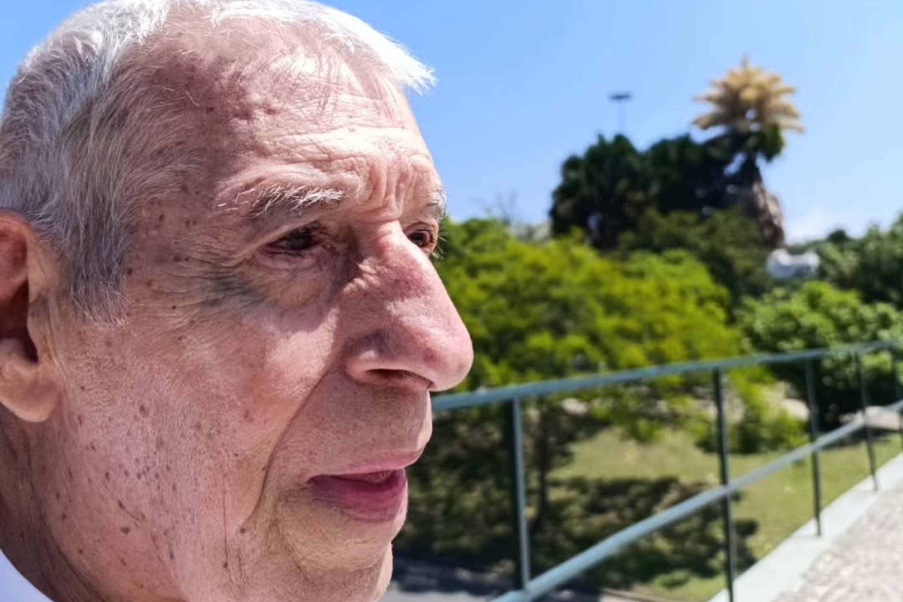 Orlando Senna, ícone do audiovisual brasileiro, morre aos 86 anos