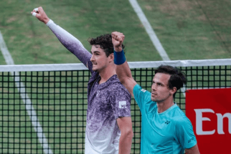 João Fonseca vence nas duplas e vai à final do ATP de Halle