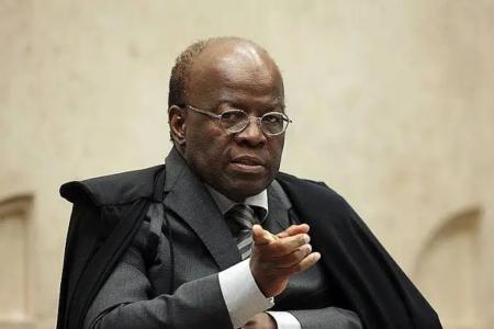 Joaquim Barbosa, ex-presidente do STF e relator do mensalão, o jurista
