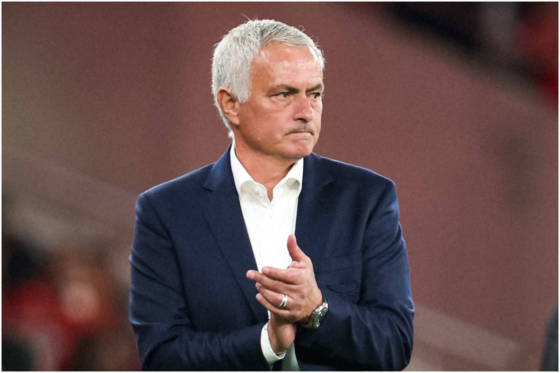 Benfica recebe multa do Real Madrid, se despede de Mourinho e anuncia substituto