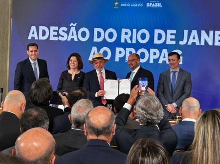 Lula participou de evento de adesão do Rio de Janeiro ao Propag