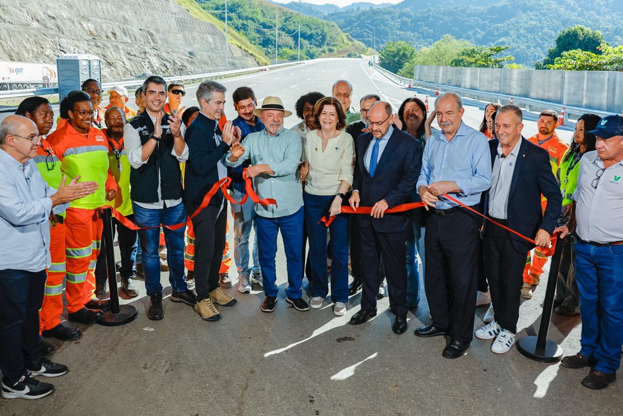 Lula inaugura obra do novo PAC na Serra das Araras e prevê impulso à economia do Rio