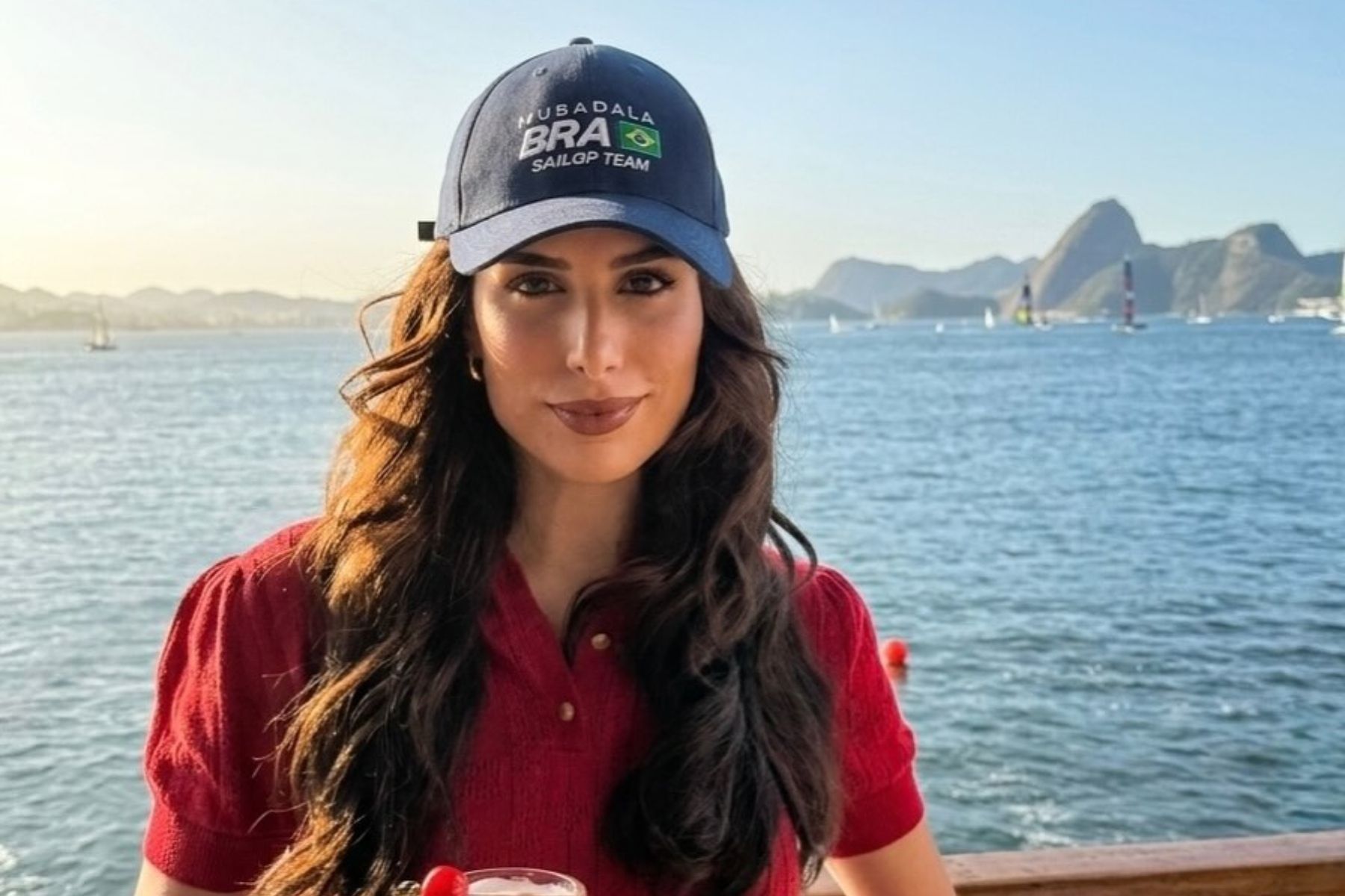 Miss Brasil 2022 usa vestido de Hebe Camargo em noivado e revela: ‘Peça de museu’