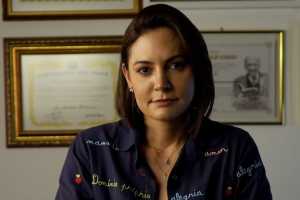 Valdemar se reúne com Michelle para tentar conter crise com Flávio Bolsonaro