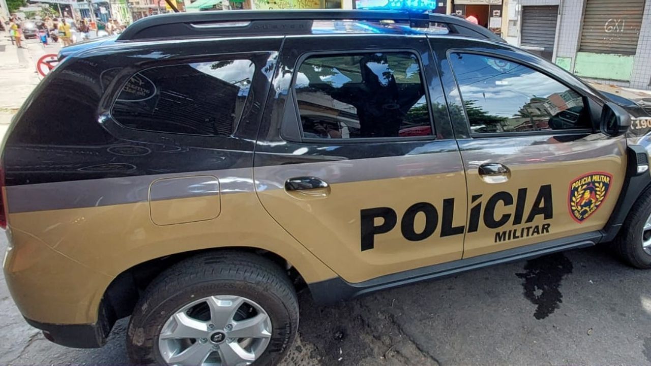 Homem tenta atear fogo na esposa em Lagoa Santa após propor término e ela aceitar