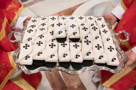 Pálios serão entregues aos arcebispos metropolitanos no Vaticano • Vatican News