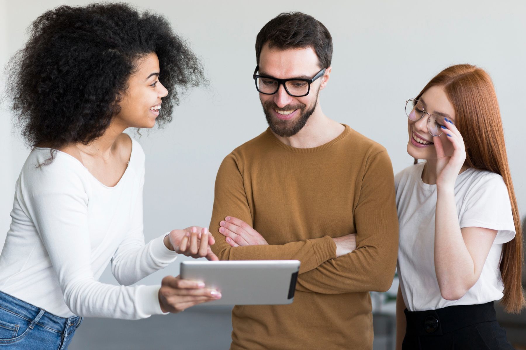Psicologia afirma que pessoas que esquecem o nome durante conversas se concentram em conexões