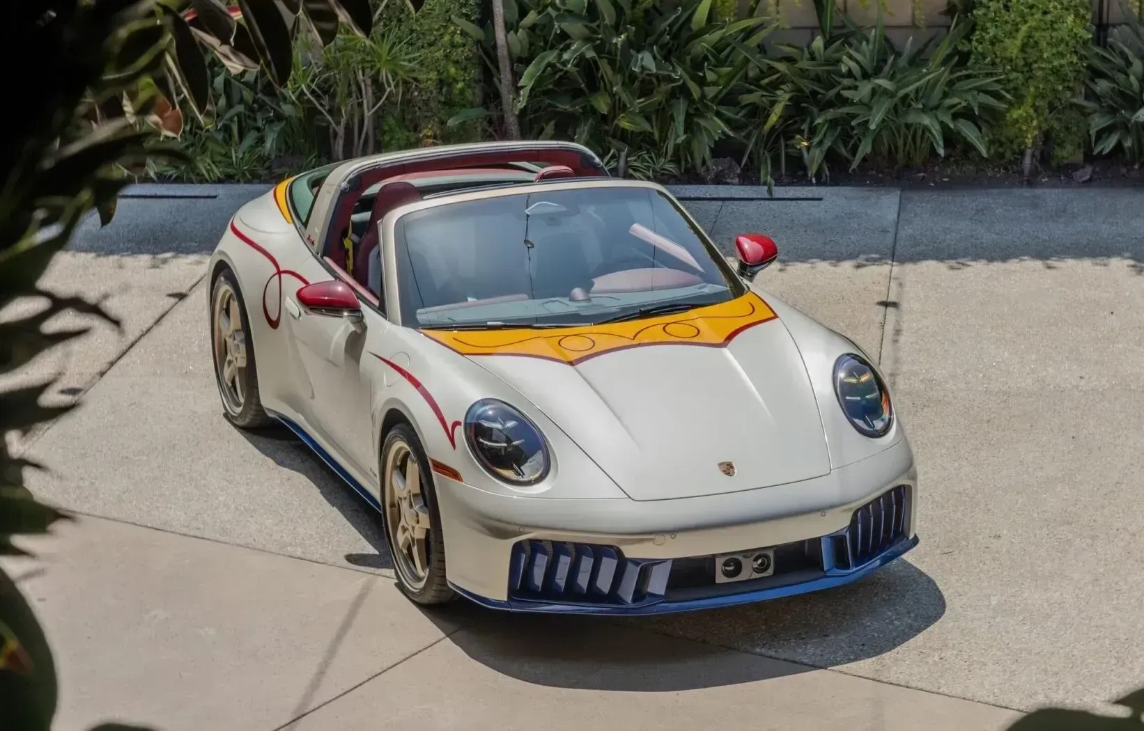 Porsche 911 ganha versões exclusivas para celebrar a estreia de
