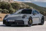 Porsche de Fabio Giga passa dos 300 km/h e custa a partir de R$ 1,2 milhão