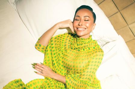 Sabrina Sato exibe look escolhido para jogo entre Brasil e Japão