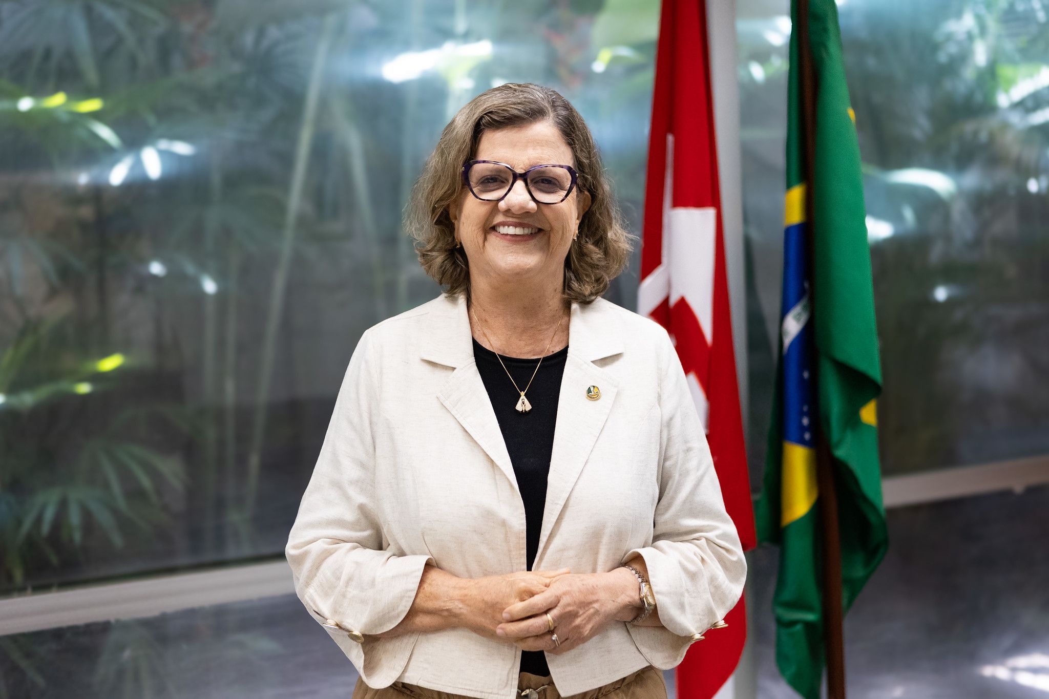 Quem é Teresa Leitão, nome que substituiu Jaques Wagner na liderança do governo no Senado