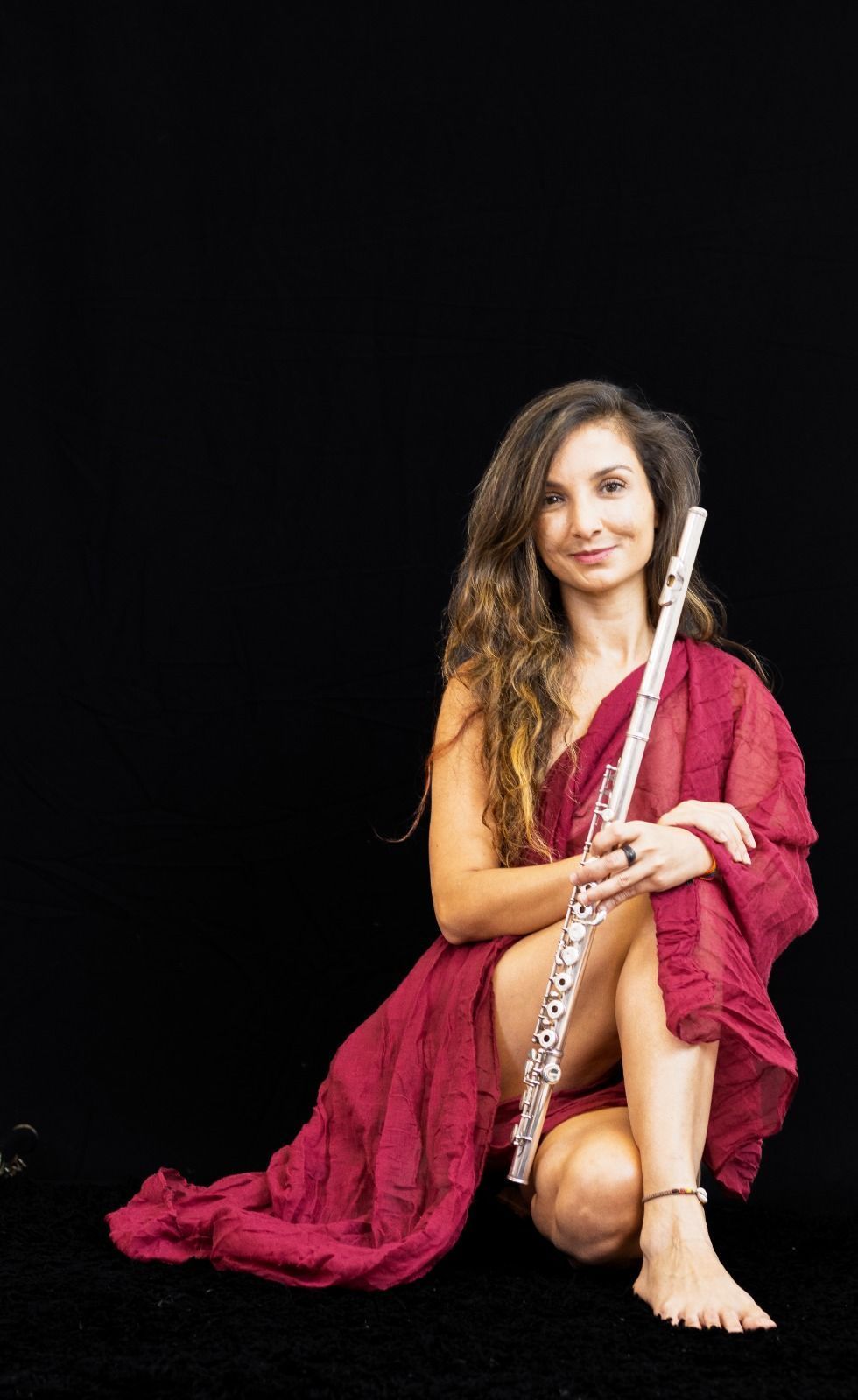 Flautista Raíssa Anastásia circula por Minas Gerais com turnê instrumental em quarteto