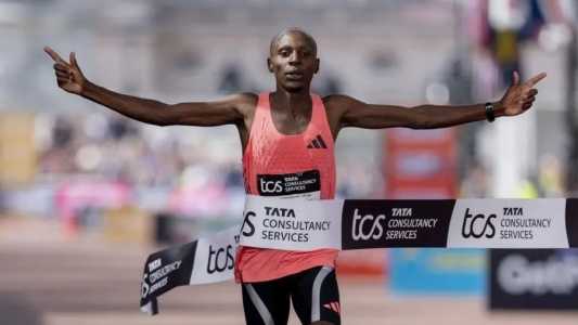 Sabastian Sawe na Maratona de Londres 2026