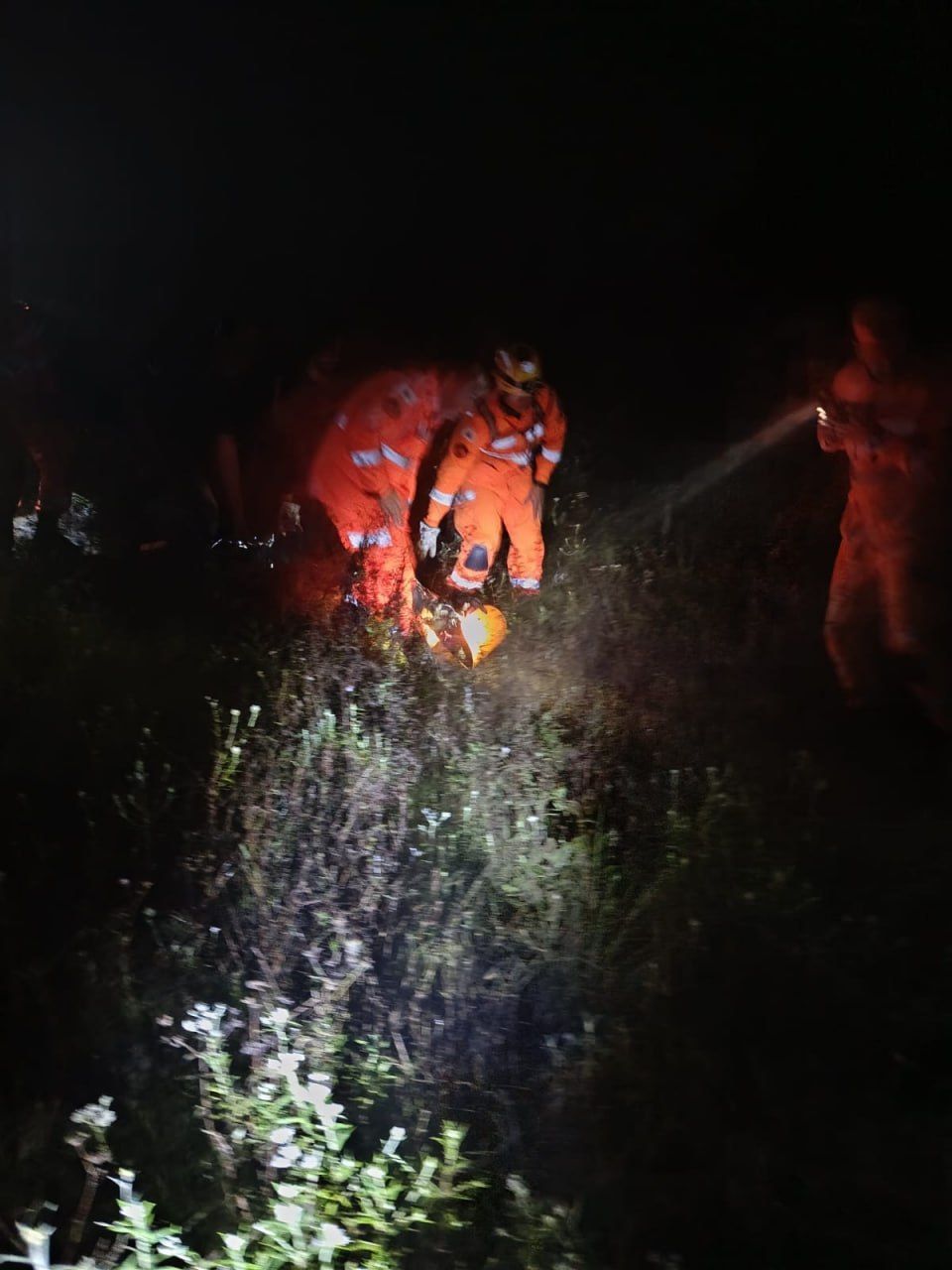 Corpo de bombeiros alerta para cuidados essenciais antes de encarar uma trilha