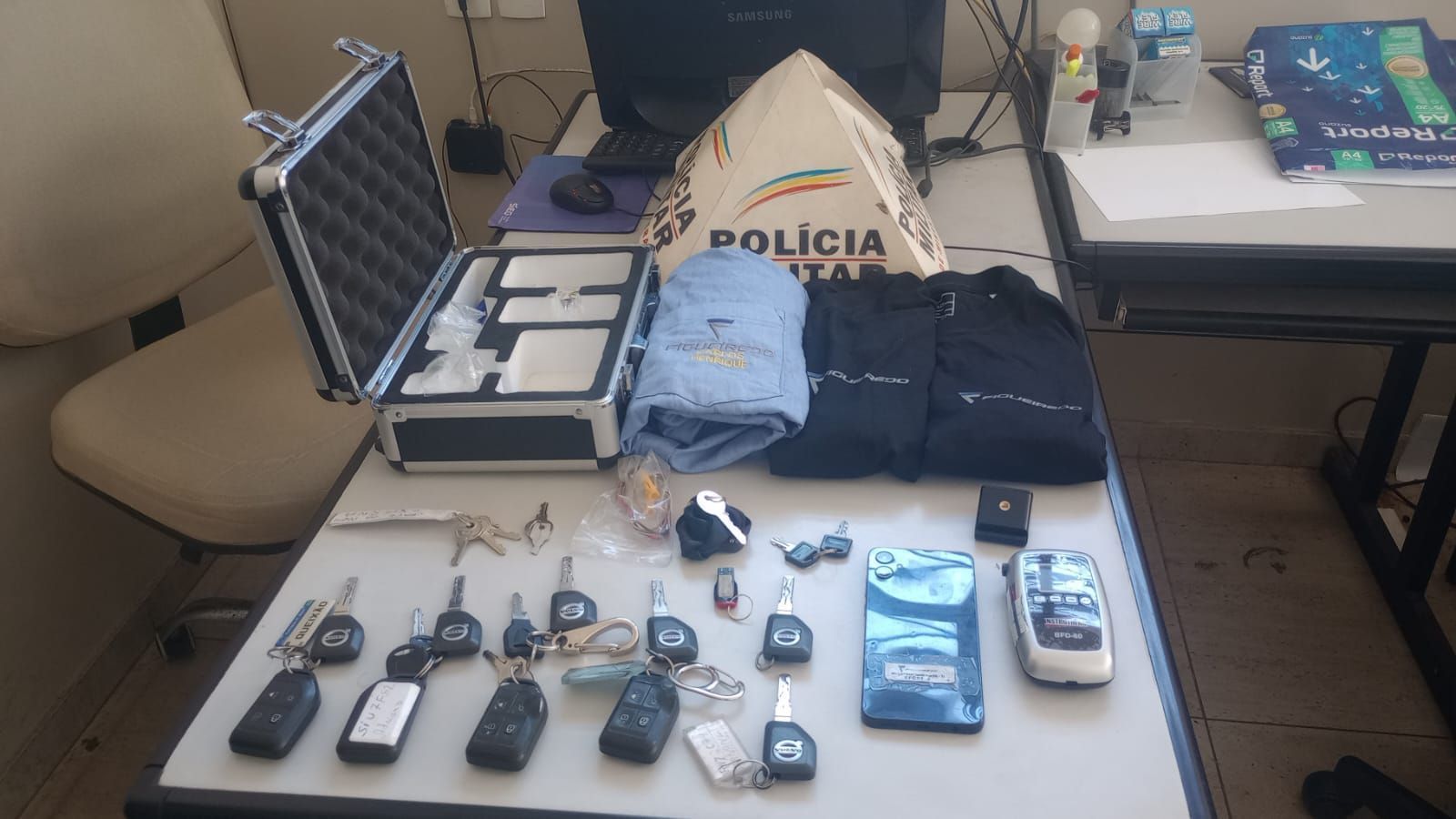 Mulher é presa por furto em empresa na área interna de siderúrgica em Ipatinga