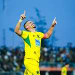 Zagueiro com passagem pelo Cruzeiro faz história em jogo decisivo na Tailândia