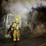 Incêndio em carreta mobiliza Bombeiros em Ressaquinha