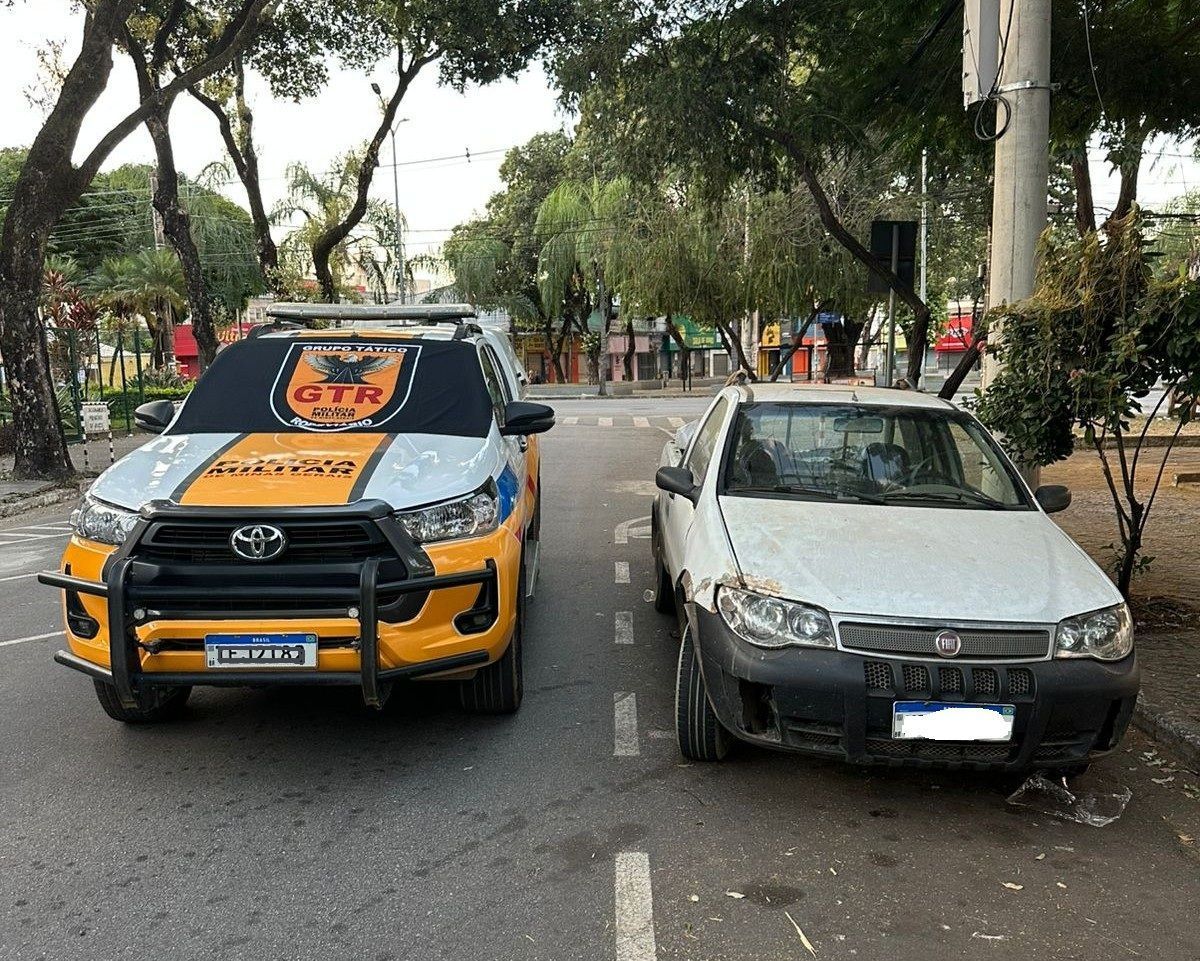 Veículo é apreendido na BR 458 em Ipatinga com sinais de adulteração