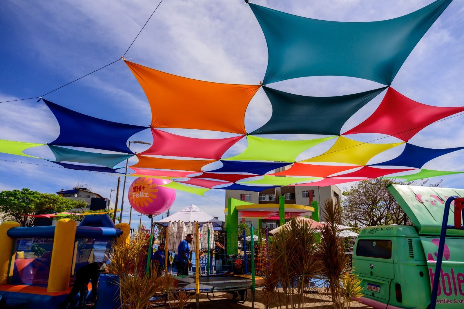 Arraial da Copa une Festa Junina, futebol e shows gratuitos no bairro Sagrada Família