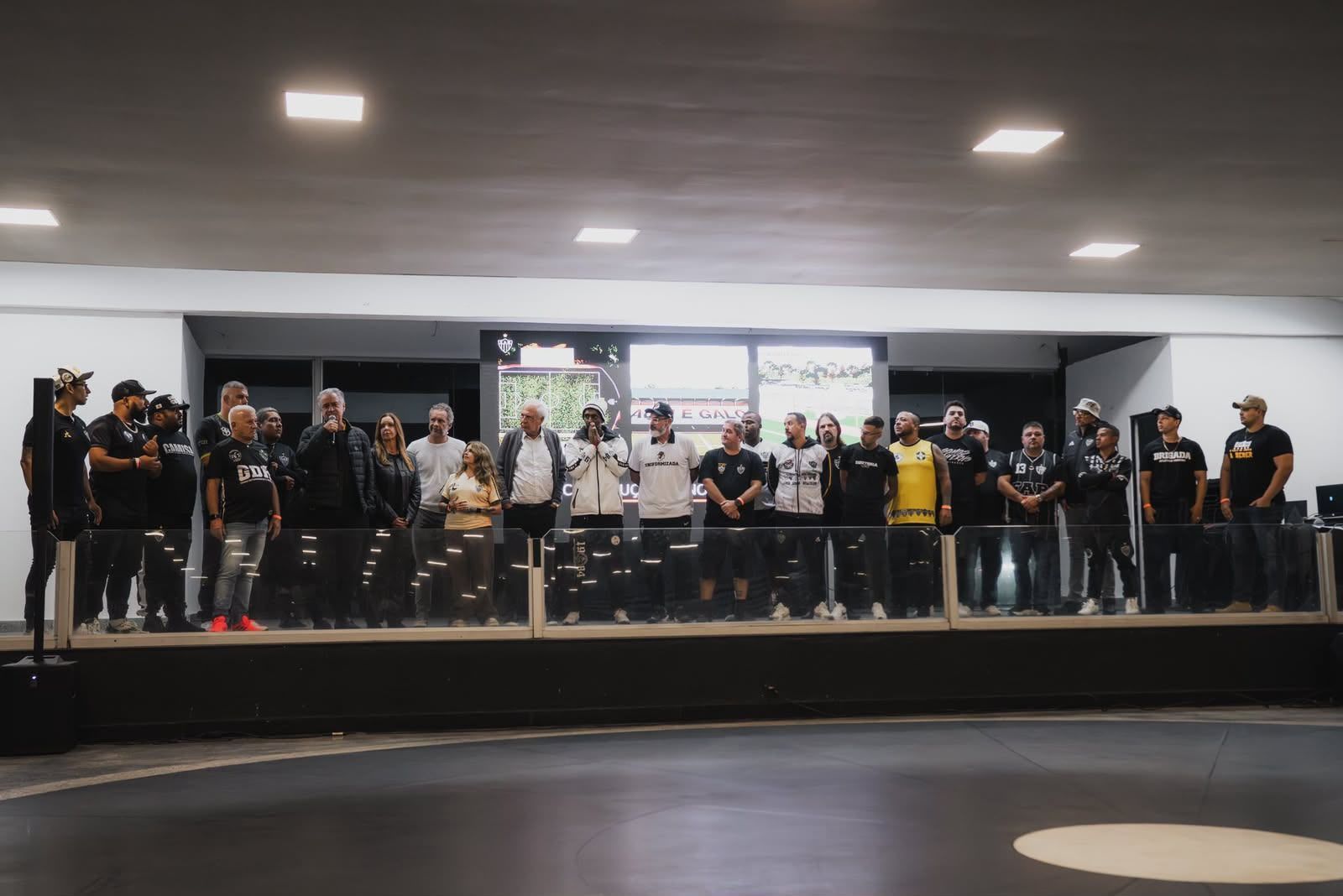 Cúpula do Atlético se reúne com organizadas e apresentam projetos do clube