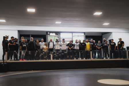 Cúpula do Atlético com integrantes de torcidas organizadas