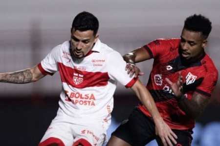 Série B: Atlético-GO reage e busca empate em jogo 'insano' contra o CRB