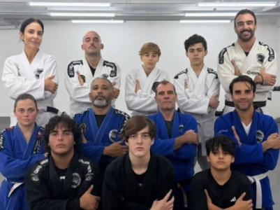 Família apareceu junta em aula de jiu-jitsu • Reprodução/Redes Sociais
