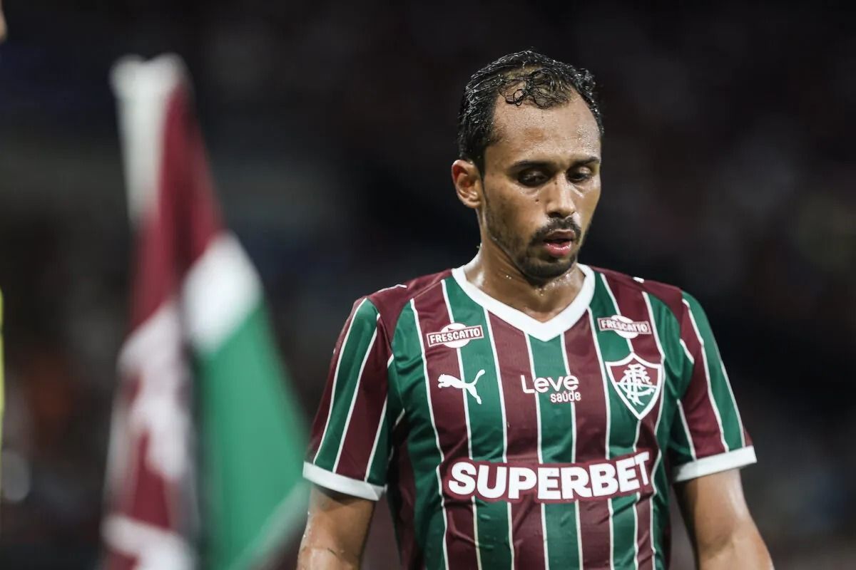 Imprensa mexicana afirma que meia pode retornar ao Fluminense ao fim do empréstimo
