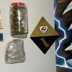 Maconha, dinheiro, balança de precisão e um preso em Santana do Paraíso