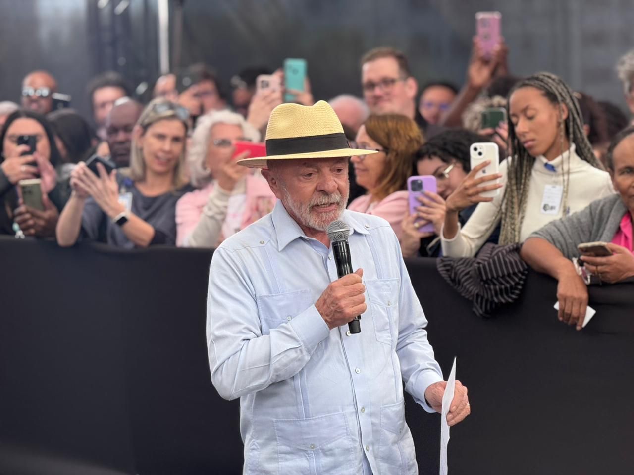 Lula diz que abater gastos com saúde no IR é ‘pobre pagando a conta dos ricos’