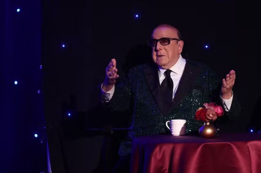 Morre Clive Davis, produtor que lançou Whitney Houston e outros astros da música