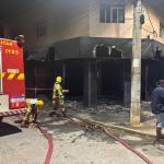 Loja de roupas é incendiada e fica totalmente destruída no Centro de Jaíba