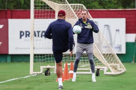 Vitor Eudes em treinamento no Fluminense • Lucas Merçon/Fluminense