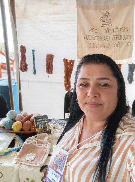 Beneficiária do Agroamigo, a produtora rural Silvana Souza utilizou um pequeno financiamento para iniciar investimentos na pecuária de corte • Arquivo pessoal