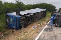 Vídeo mostra como ficou ônibus após tragédia que deixou sete mortos e 30 feridos no Ceará