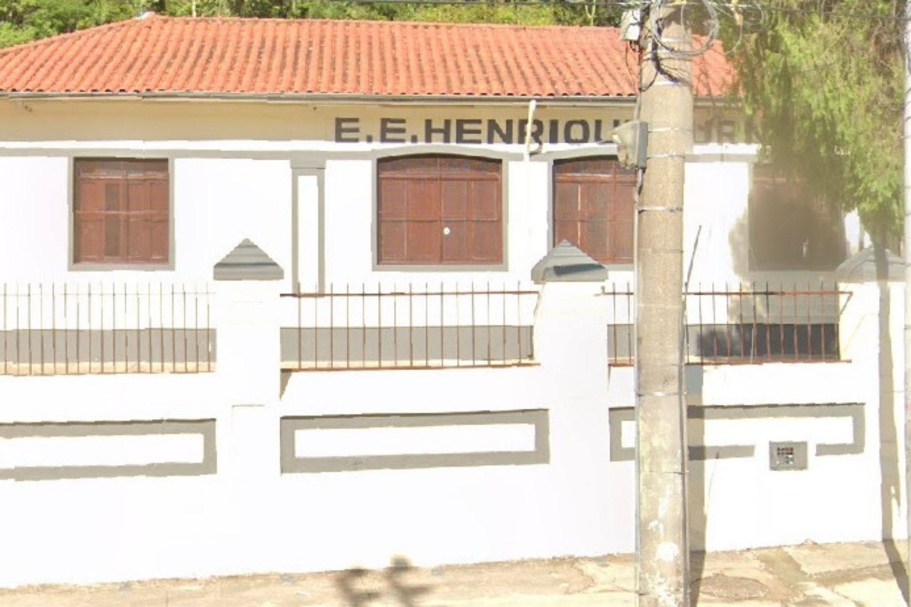 Passa bem aluno picado por escorpião em escola estadual em Juiz de Fora