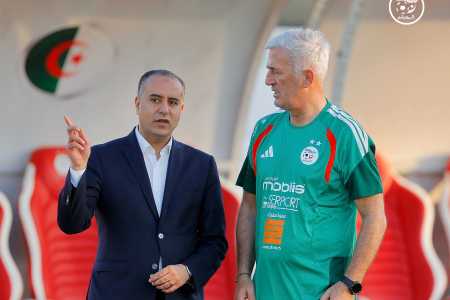 Vladimir Petkovic, treinador da Argélia • Divulgação/LesVerts