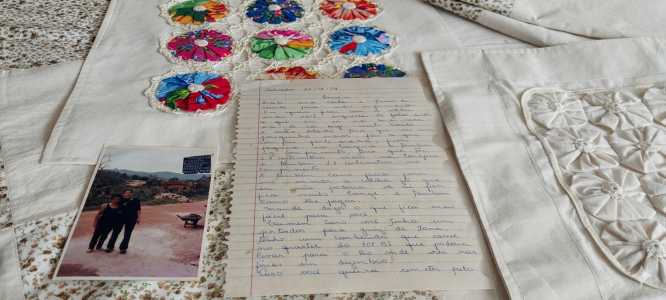 Carmem foi a primeira empreendora de Bichinho; na época, encomendas eram feitas por cartas • Rômulo Ávila/Itatiaia