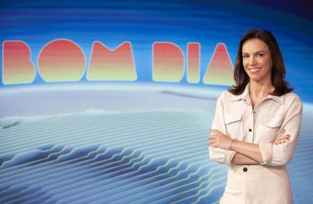 Ana Paula Araújo no estúdio do 'Bom Dia Brasil'