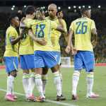 Volante do Brasil revela sonho de chegar à final da Copa e exalta Neymar: 'Líder'