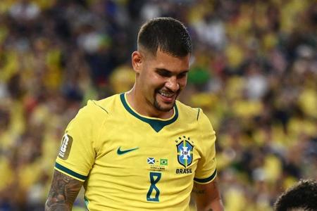 Bruno Guimarães em Brasil x Escócia