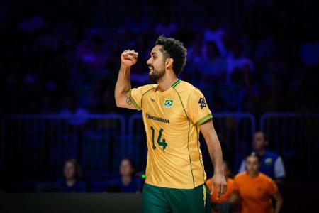 Cachopa em Brasil x Itália pela segunda semana da VNL